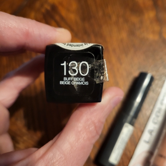 Makeup bundle - Picture 2 of 6